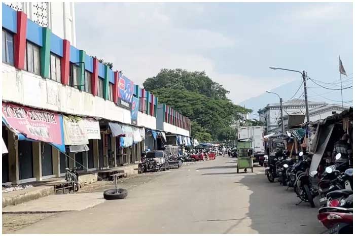 Jalan Nyi Raja Permas